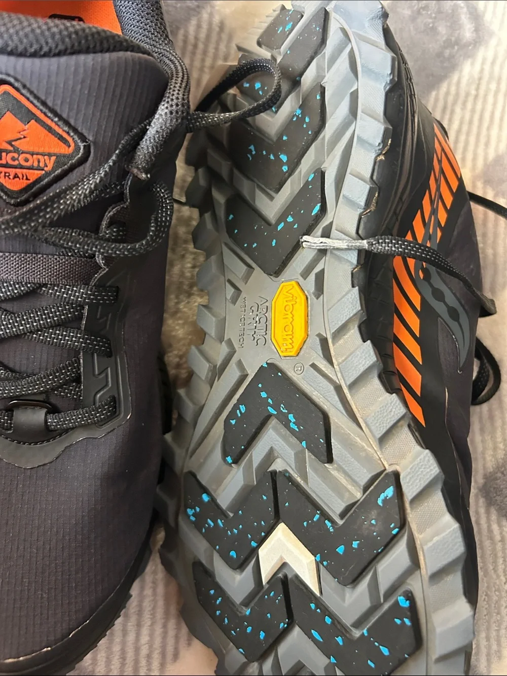 Saucony Men’s Trail Shoes - Charcoal with Orange Interior